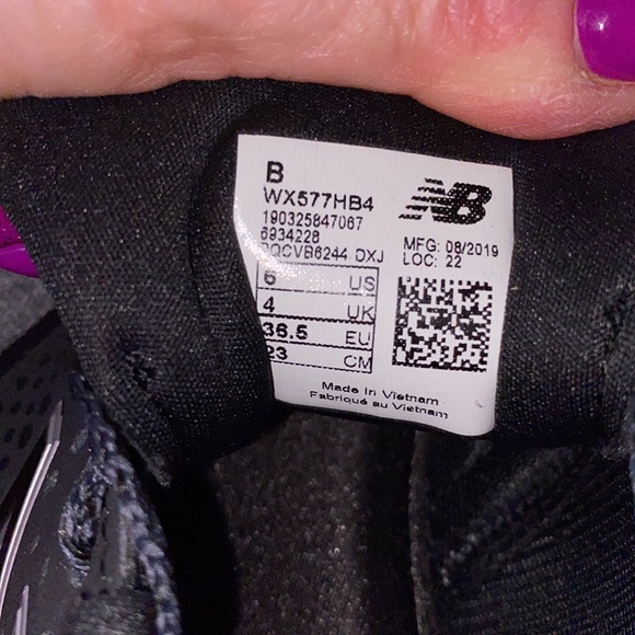 New Balance Running Shoes - Picture 5 of 5